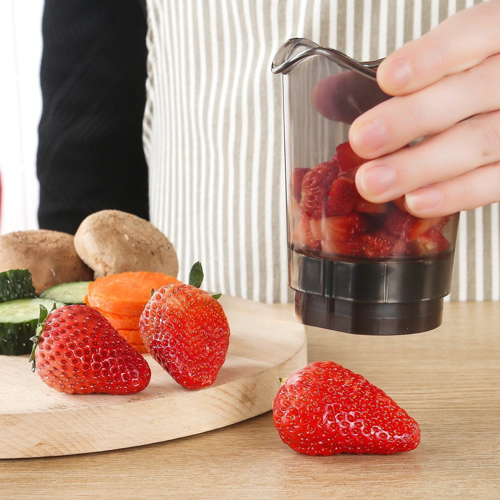 High-Quality Kitchen Slicing Equipment With Cup for Slicing Fruits Vegetables Strawberries Bananas as Kitchen Essential