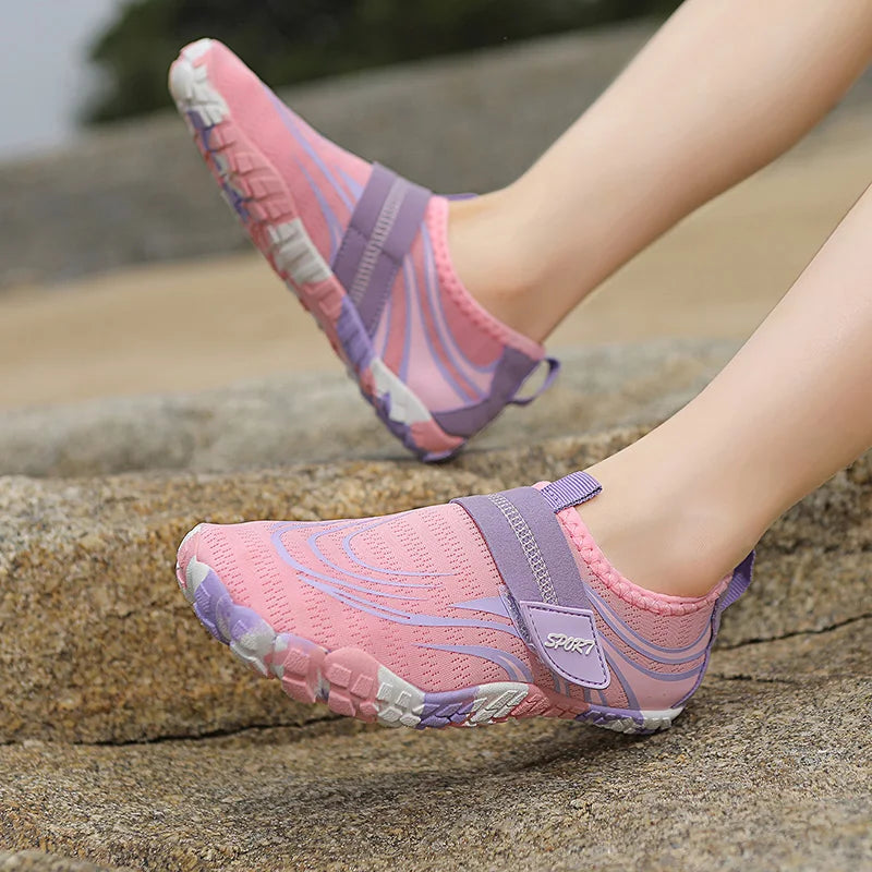 Summer Kids Beach Aqua Shoes Boys Girls Barefoot Water Shoes Indoor Children Quick-Dry Drainage Swim Sandals Surf Wading Sneaker