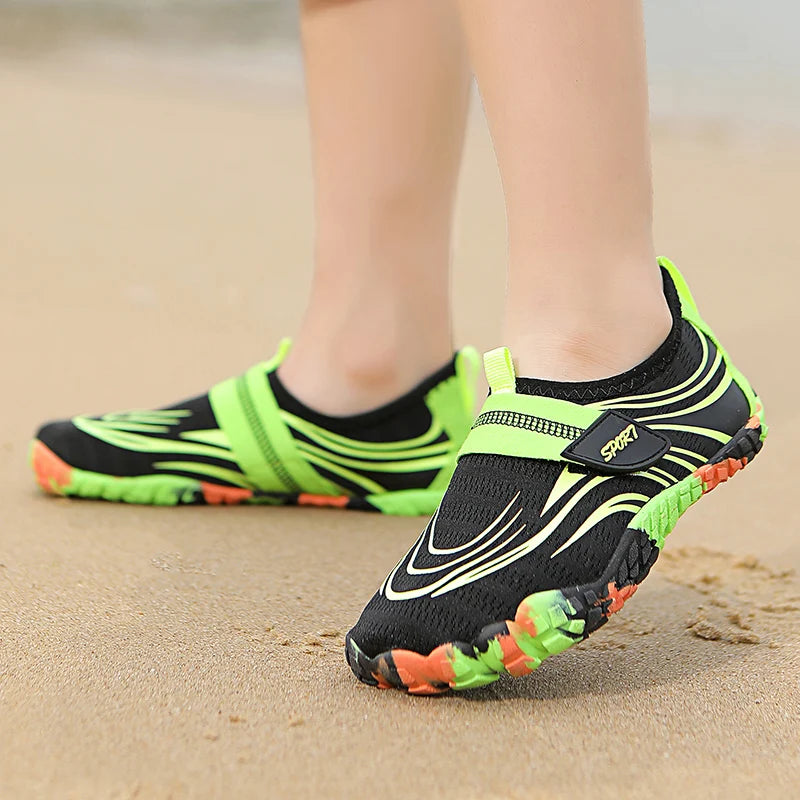 Summer Kids Beach Aqua Shoes Boys Girls Barefoot Water Shoes Indoor Children Quick-Dry Drainage Swim Sandals Surf Wading Sneaker