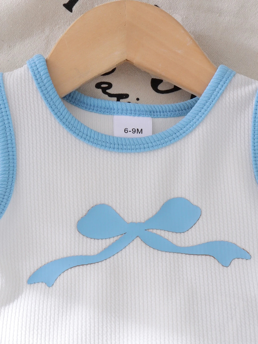 Cross-border summer new collection for girls, comfortable and stylish, suitable for ages 1-3. Bow tie white vest + long pants.