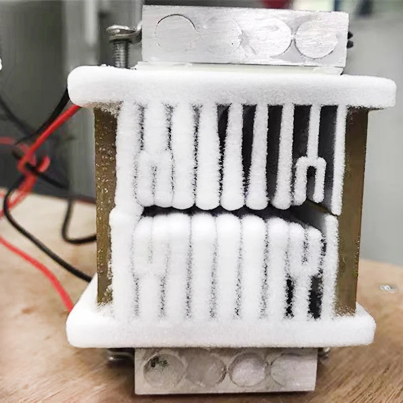Semiconductor high-power refrigeration chip DIY refrigerator cooler 12V for cooling equipment refrigerator cooling