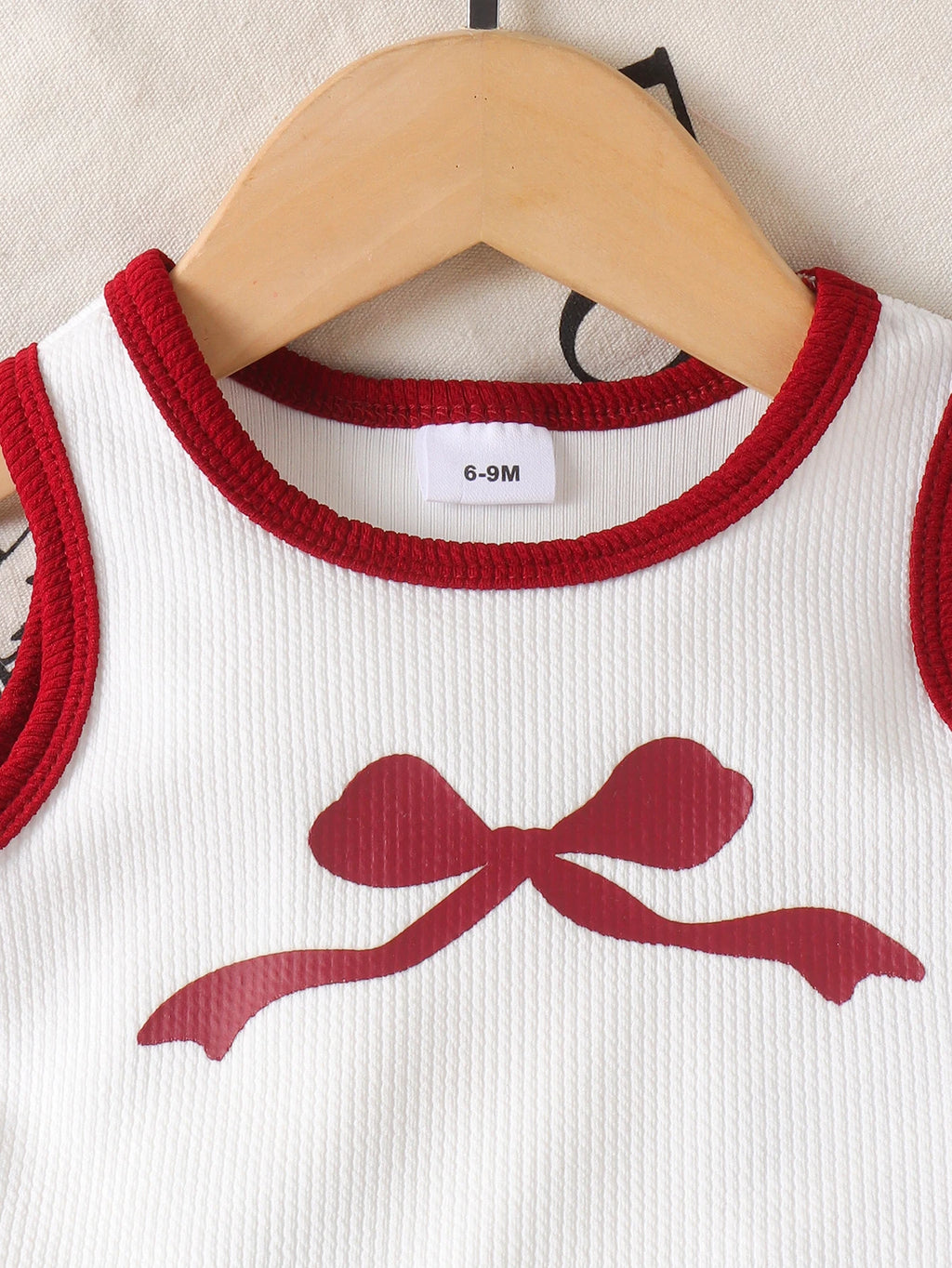Cross-border summer new collection for girls, comfortable and stylish, suitable for ages 1-3. Bow tie white vest + long pants.